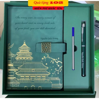 Bộ Sổ Tay Bút Ký Quà Tặng Doanh Nghiệp Cao Cấp – Khắc Tên, Khắc Logo Theo Yêu Cầu, Kèm Túi Đựng Sang Trọng